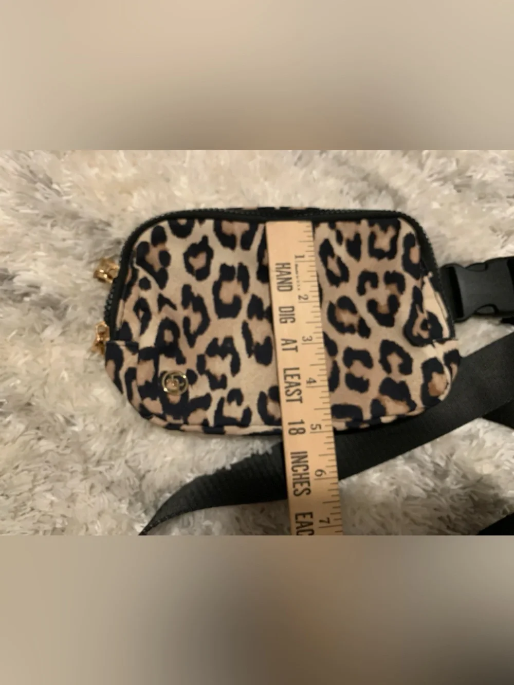 Chicos compact leopard